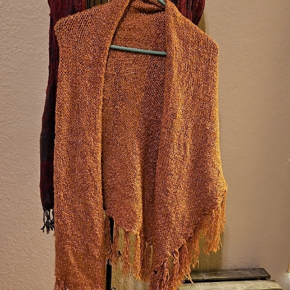 Women's Multicolor Wraps Collection - Picture 4 of 10